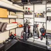 Narożne regały garażowe