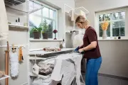 Jak urządzić nowoczesną pralnię w domu? Inspiracje i porady