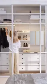 Zabudowa garderoby z Systemem Elfa