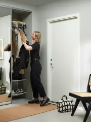 Szafa do przedpokoju z lustrem