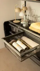 Półka i kosz w kolorze szary mat system elfa