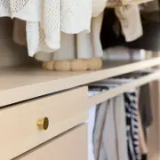 Szuflady szafa skandynawska