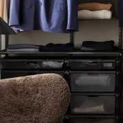 Czarne kosze wysuwne