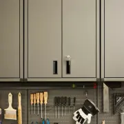 Szafka górna w zabudowie Systemu Elfa